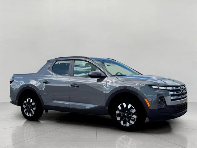 2025 Hyundai SANTA CRUZ Vehicle Photo in Green Bay, WI 54304