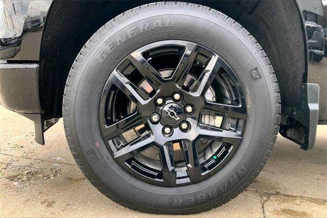2024 Chevrolet Silverado 1500 Vehicle Photo in KANSAS CITY, MO 64114-4502