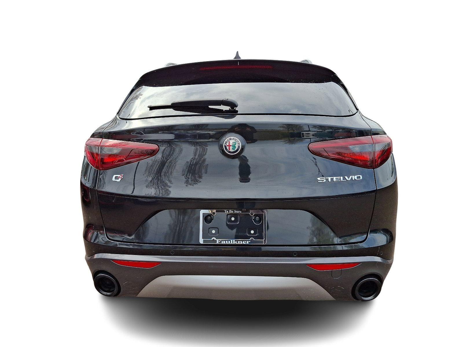 2022 Alfa Romeo Stelvio Vehicle Photo in Willow Grove, PA 19090
