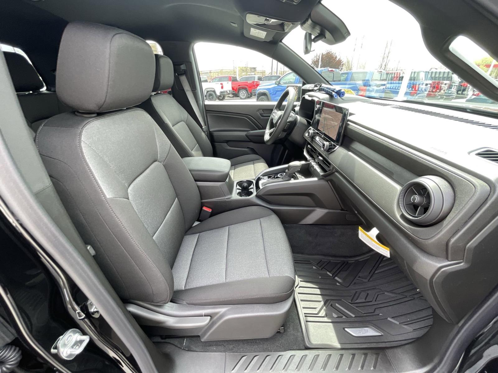 2025 Chevrolet Colorado Vehicle Photo in BENTONVILLE, AR 72712-4322