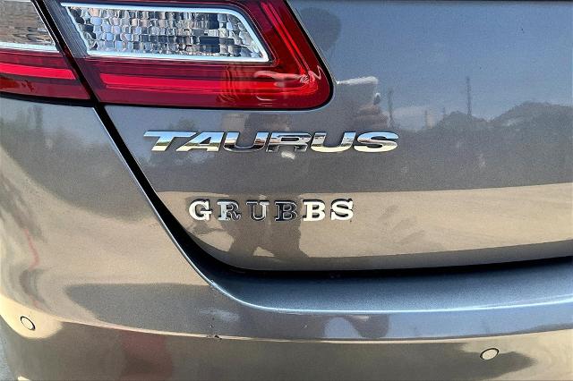 2013 Ford Taurus Vehicle Photo in Houston, TX 77007
