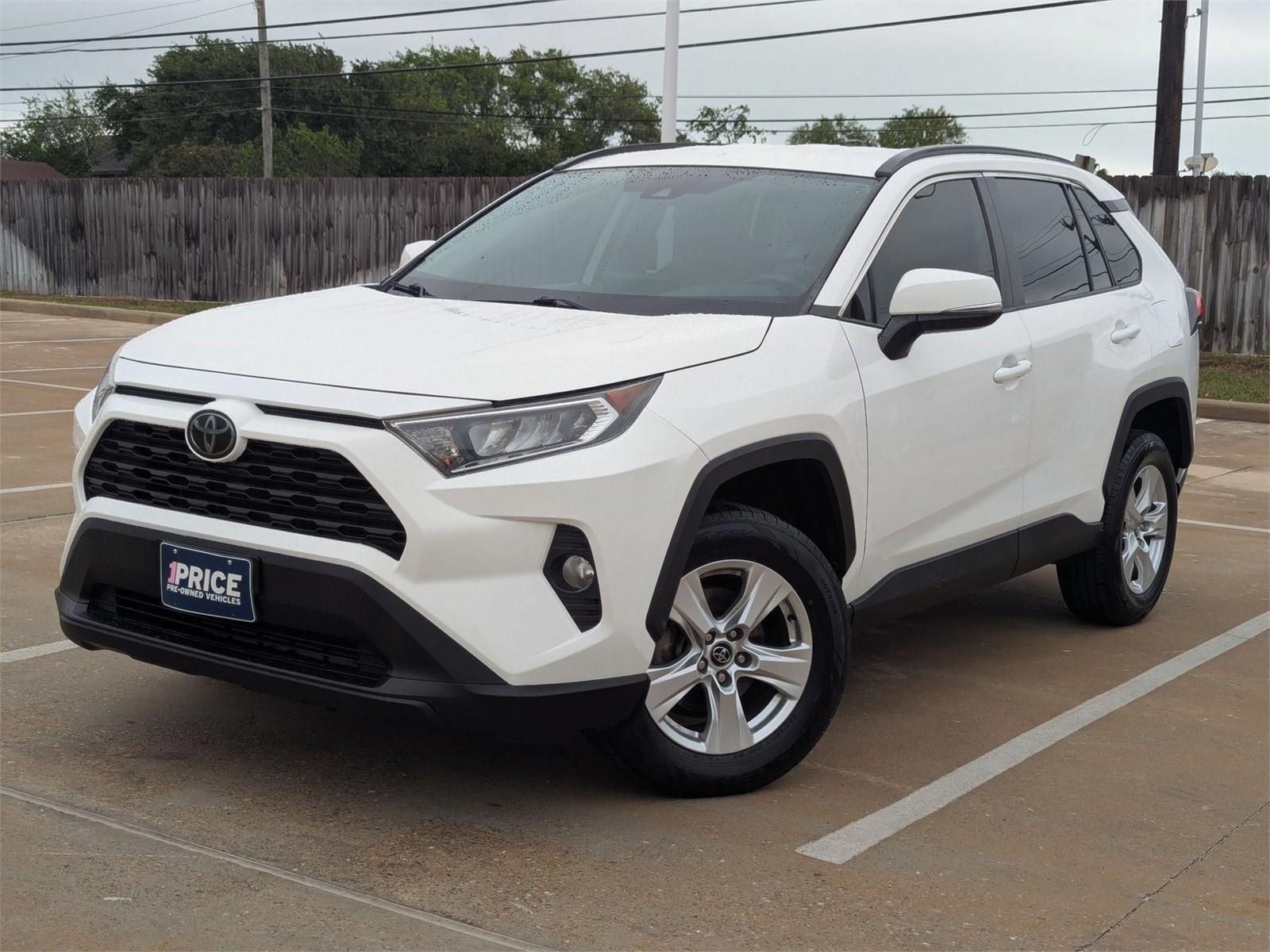 2020 Toyota RAV4 Vehicle Photo in CORPUS CHRISTI, TX 78412-4902