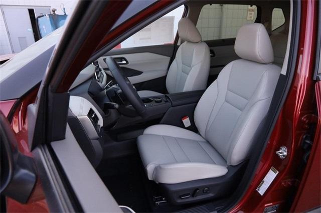 2025 Nissan Rogue Vehicle Photo in Hazelwood, MO 63042