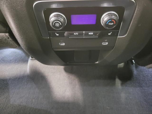 2024 Chevrolet Suburban Vehicle Photo in NEENAH, WI 54956-2243