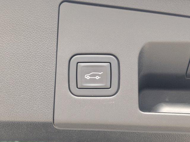2023 Cadillac XT4 Vehicle Photo in BRUNSWICK, GA 31525-1881