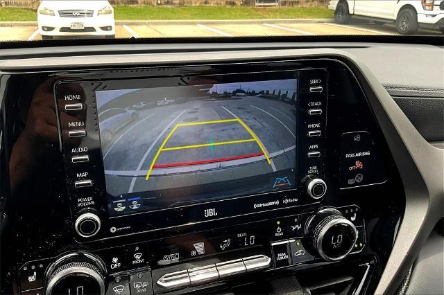 2022 Toyota Highlander Vehicle Photo in Houston, TX 77007