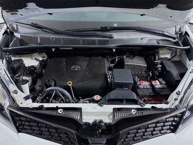 2018 Toyota Sienna Vehicle Photo in PUYALLUP, WA 98371-4149