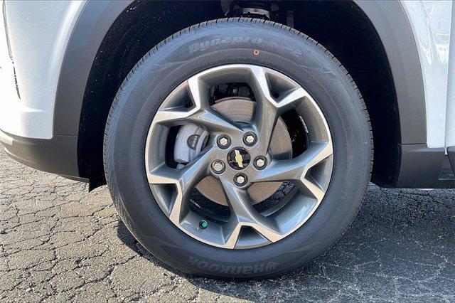 2025 Chevrolet Trax Vehicle Photo in INDEPENDENCE, MO 64055-1314