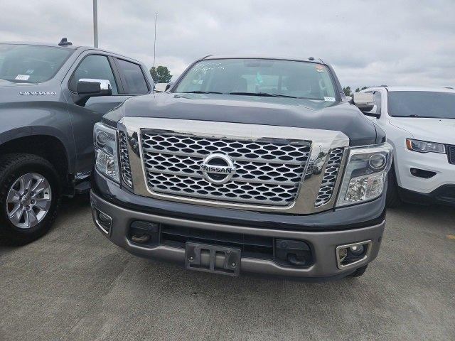 2017 Nissan Titan Vehicle Photo in PUYALLUP, WA 98371-4149