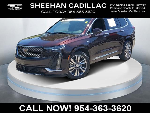 2022 Cadillac XT4 Luxury photo 3