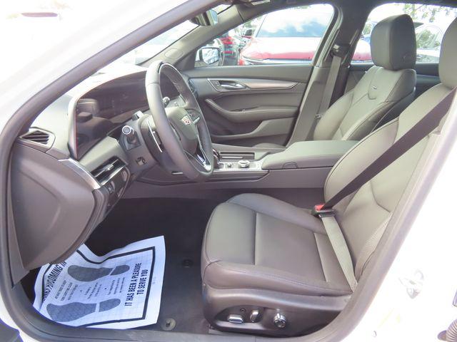 2025 Cadillac CT5 Vehicle Photo in DELRAY BEACH, FL 33483-3294