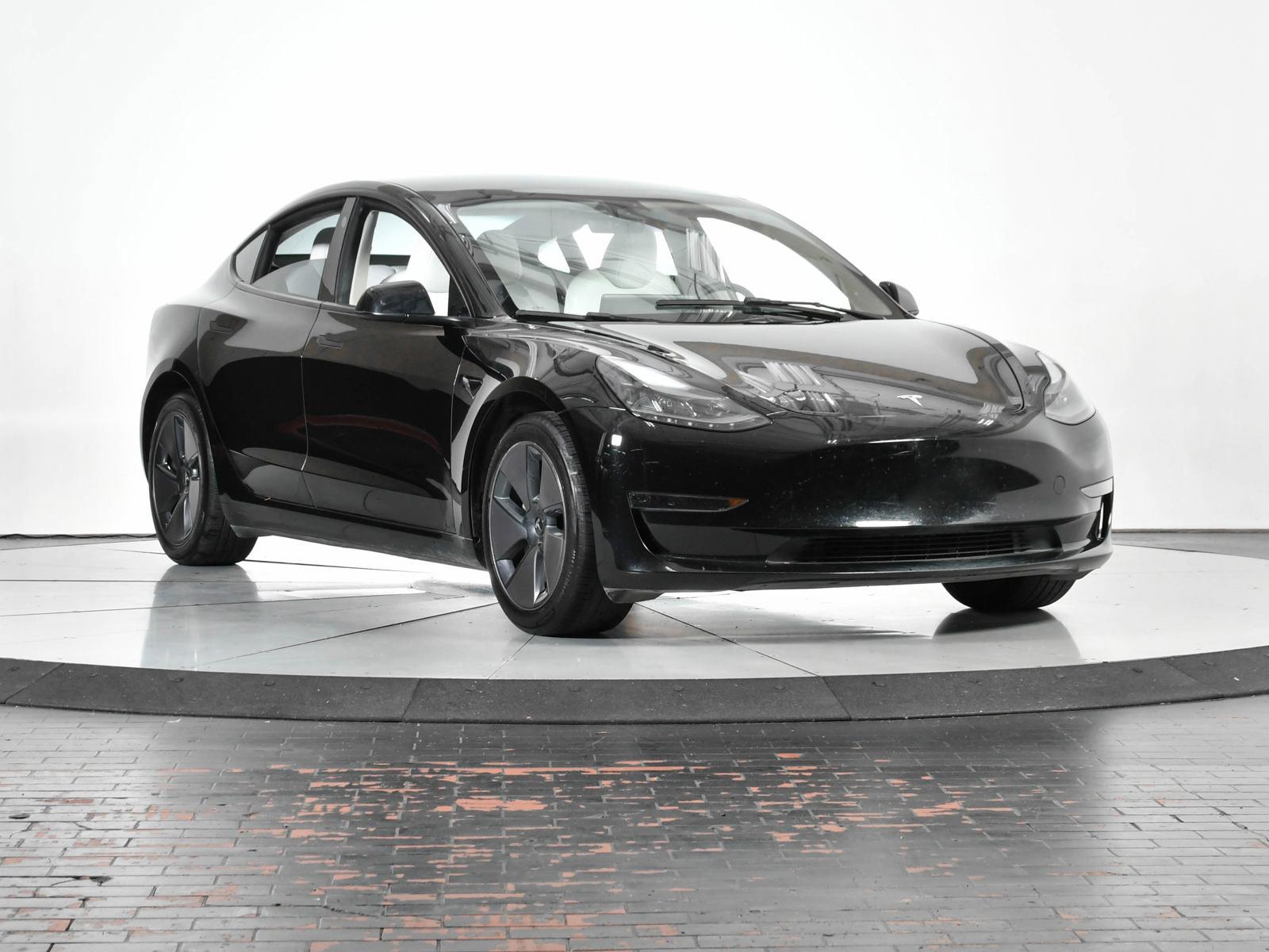 2023 Tesla Model 3 Vehicle Photo in DALLAS, TX 75235