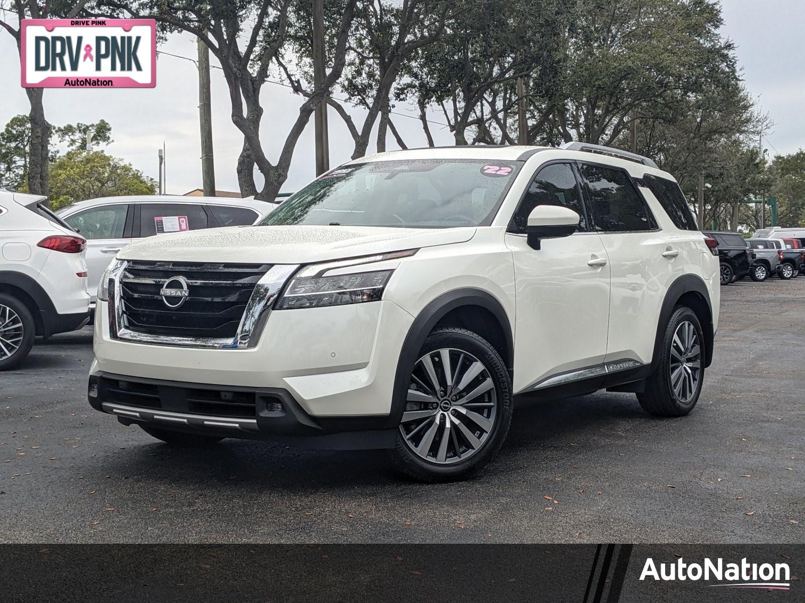 2022 Nissan Pathfinder Vehicle Photo in GREENACRES, FL 33463-3207