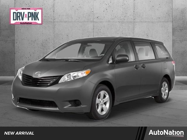 2013 Toyota Sienna Vehicle Photo in Cockeysville, MD 21030-2508