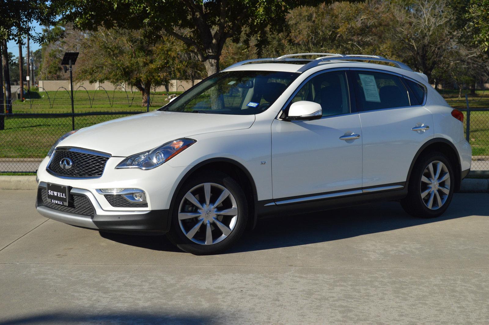 2017 INFINITI QX50 Vehicle Photo in Houston, TX 77090