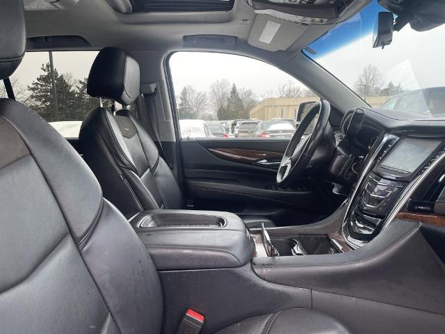 2019 Cadillac Escalade ESV Vehicle Photo in BEACHWOOD, OH 44122-4298