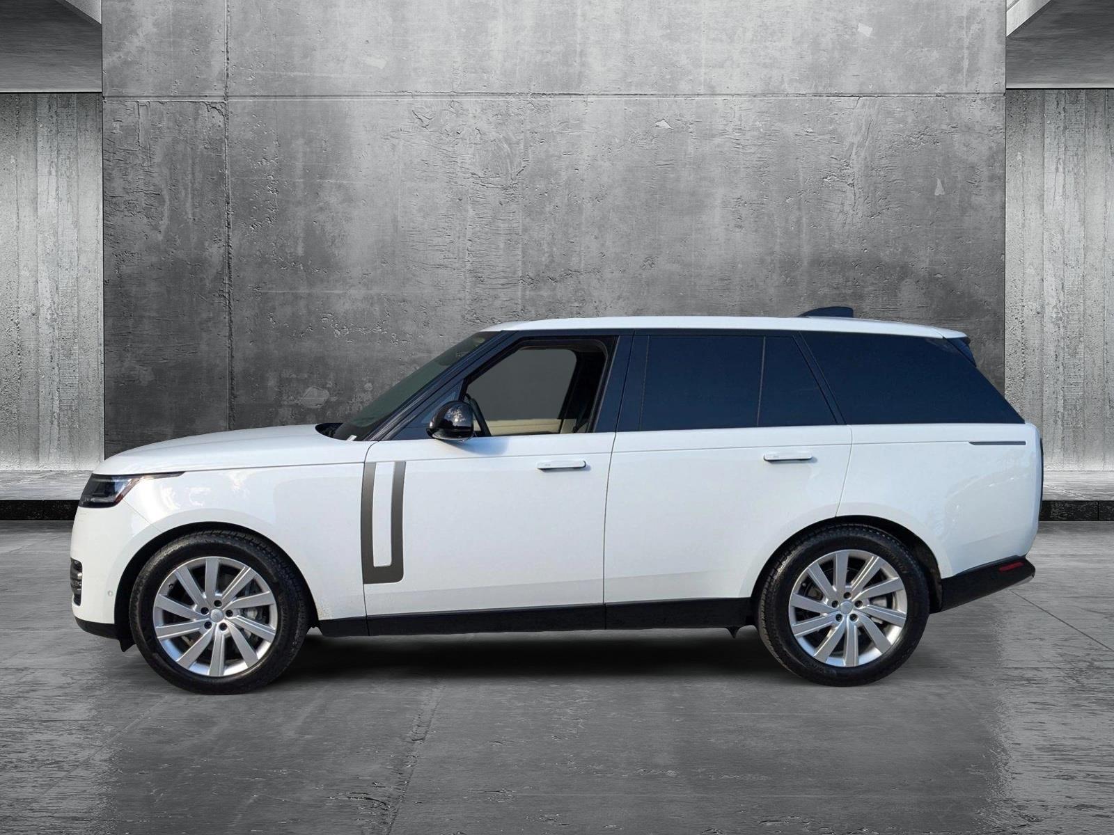 2024 Land Rover Range Rover Vehicle Photo in Pompano Beach, FL 33064