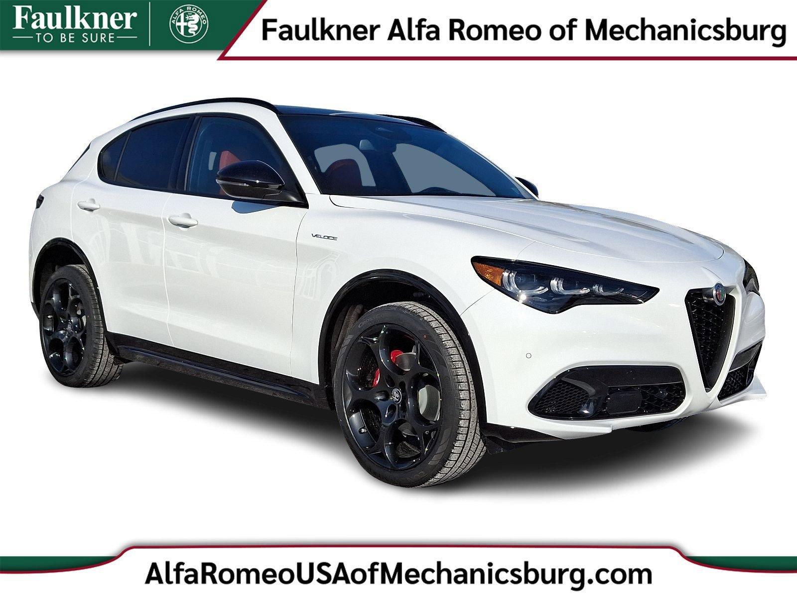 2025 Alfa Romeo Stelvio Vehicle Photo in Mechanicsburg, PA 17050