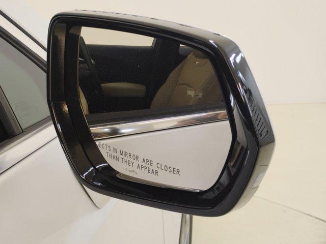 2025 Cadillac XT4 Vehicle Photo in PINEVILLE, NC 28134-8495