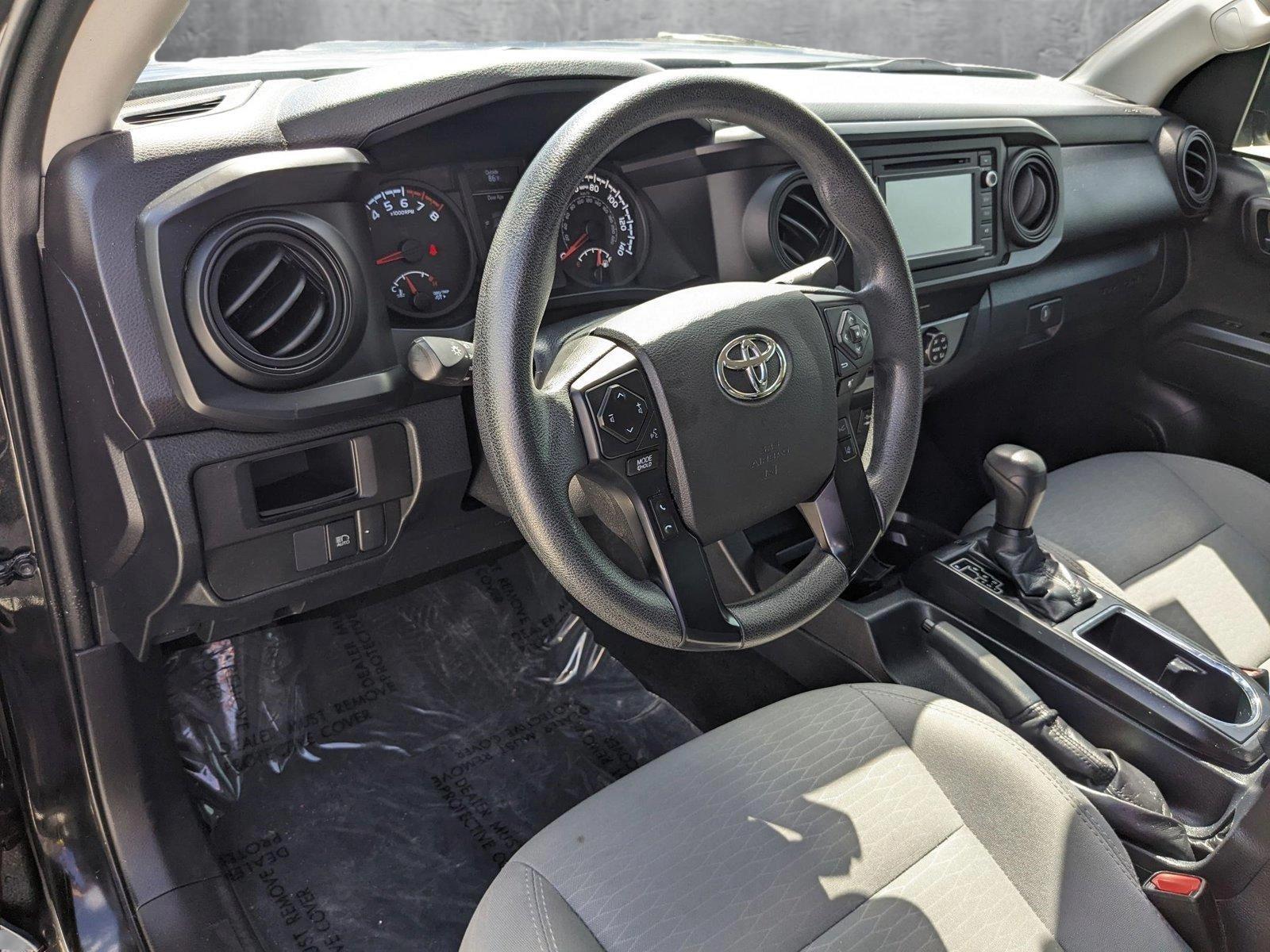 2019 Toyota Tacoma 4WD Vehicle Photo in Davie, FL 33331