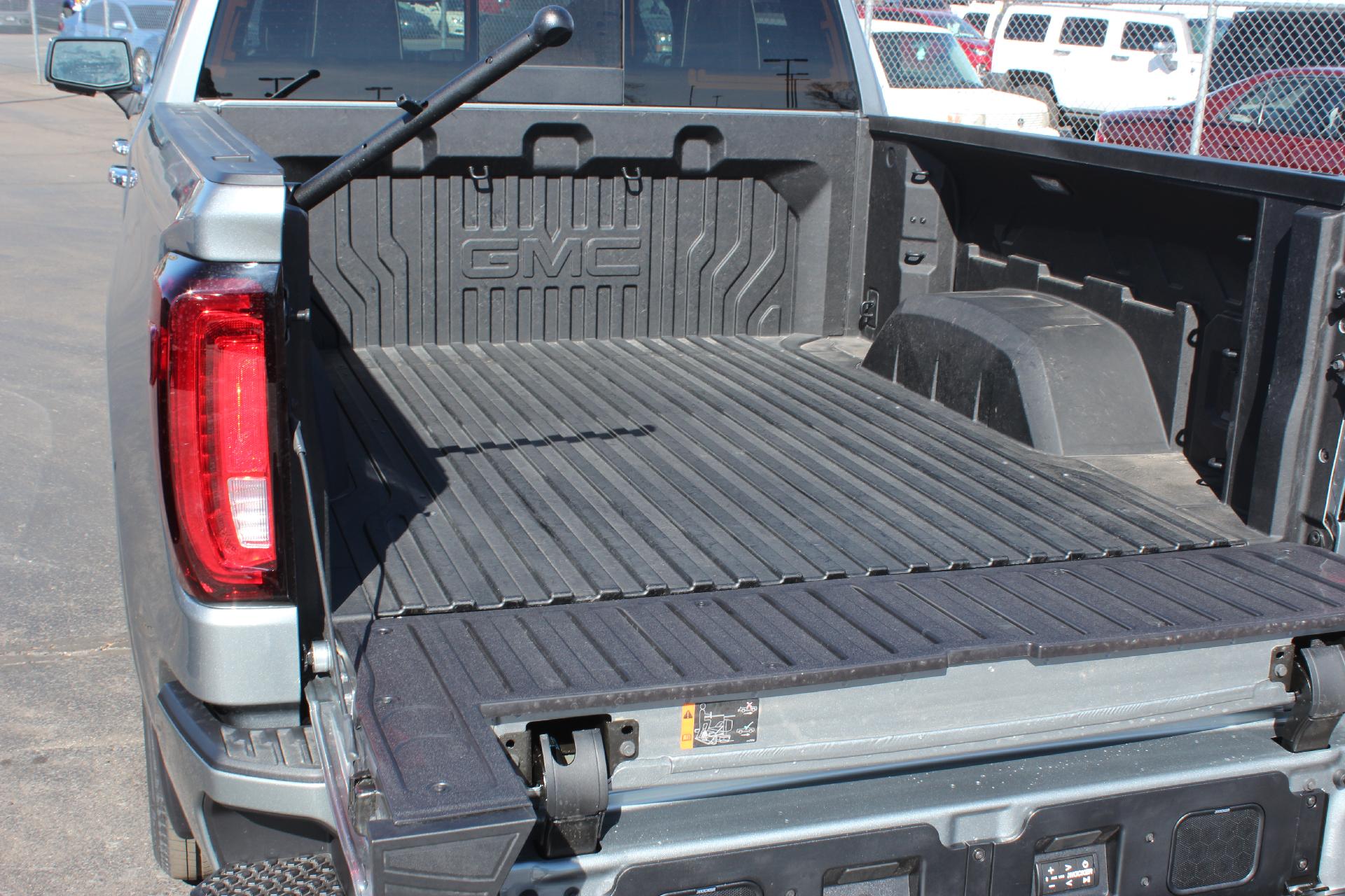 2025 GMC Sierra 1500 Vehicle Photo in AURORA, CO 80012-4011