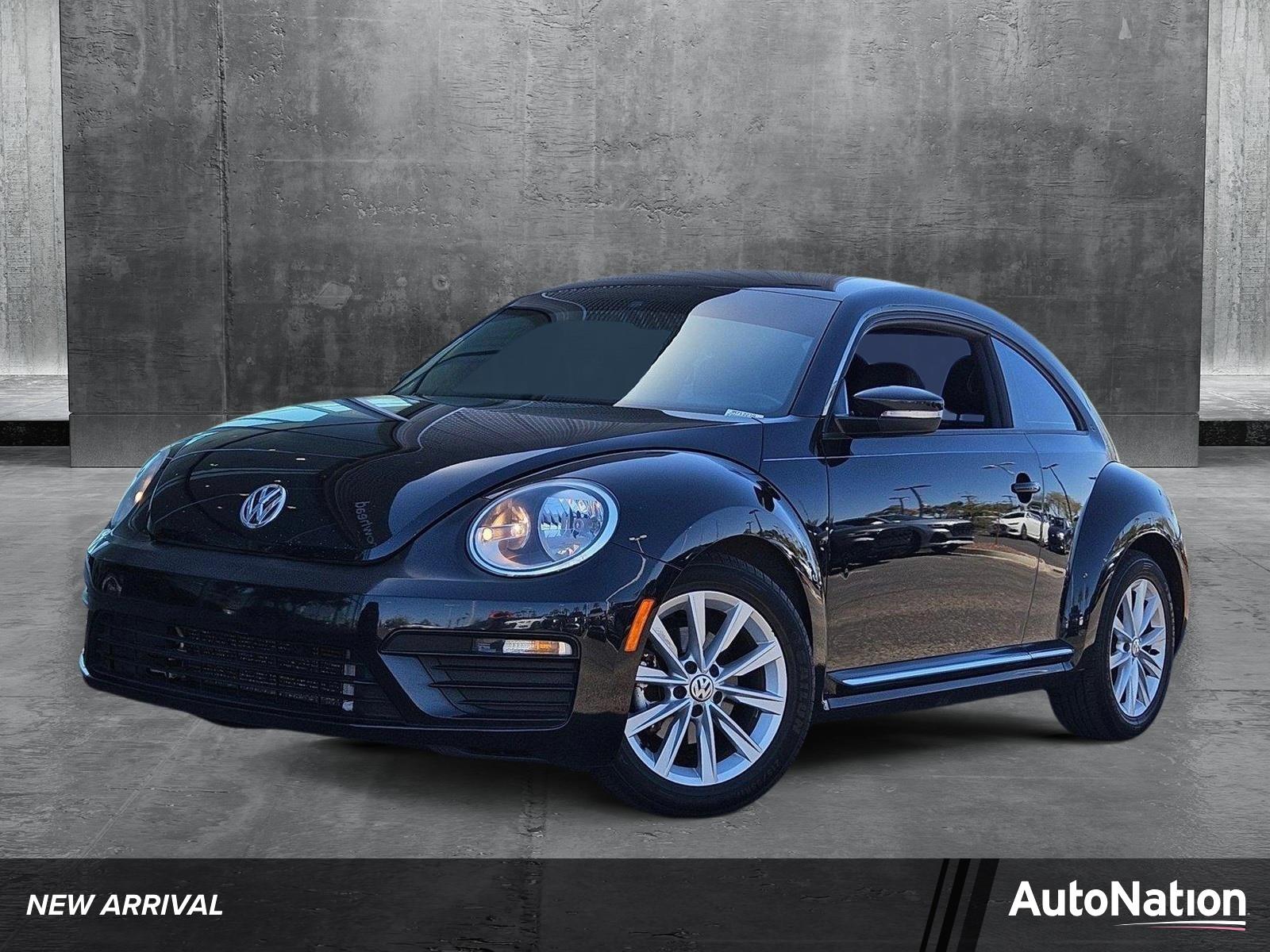 2018 Volkswagen Beetle Vehicle Photo in Peoria, AZ 85382