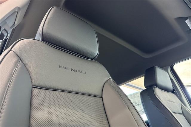 2025 GMC Sierra 2500 HD Vehicle Photo in ELK GROVE, CA 95757-8703