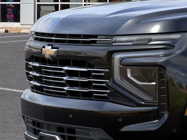 2025 Chevrolet Tahoe Vehicle Photo in MOON TOWNSHIP, PA 15108-2571