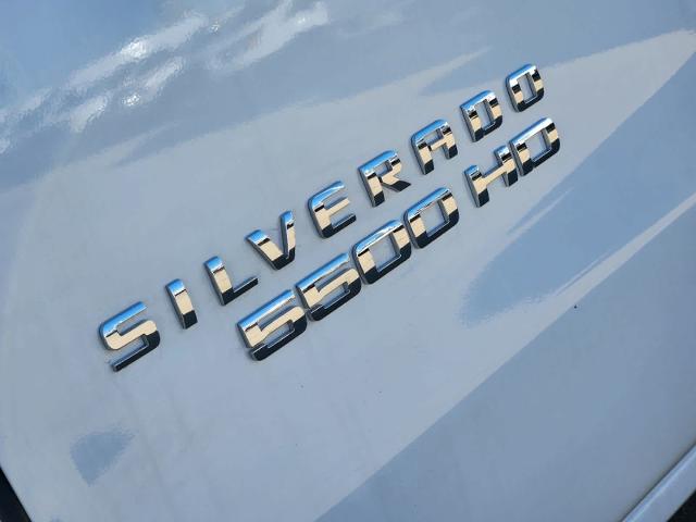 2024 Chevrolet Silverado Chassis Cab Vehicle Photo in LEWISVILLE, TX 75067