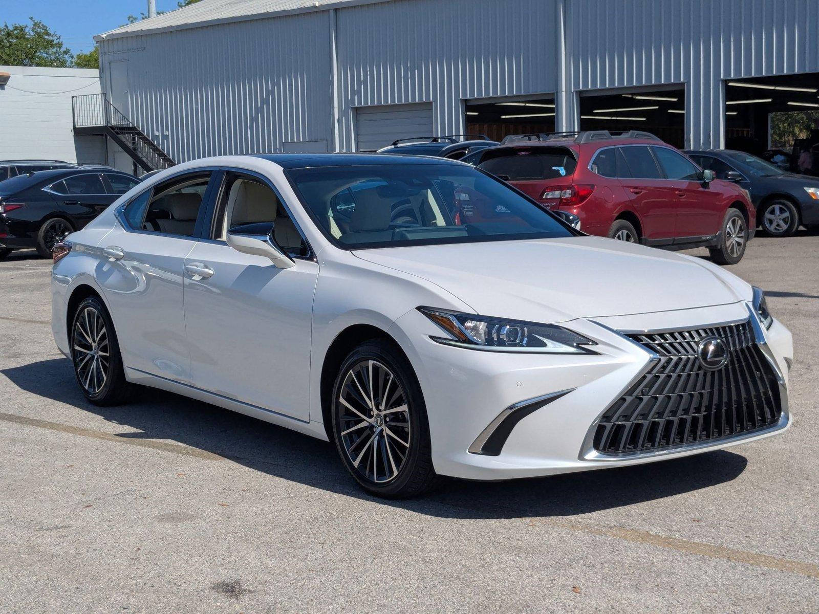 2024 Lexus ES 350 Vehicle Photo in Tampa, FL 33614