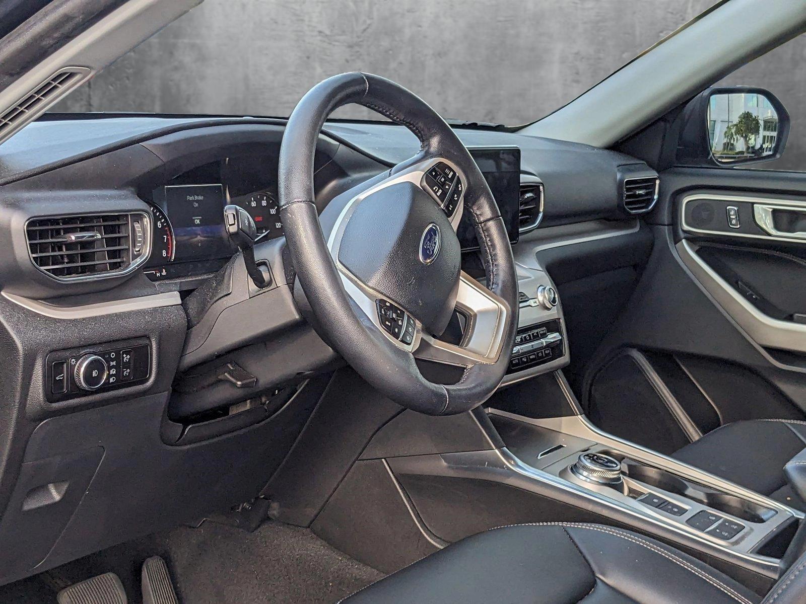 2023 Ford Explorer Vehicle Photo in Sanford, FL 32771
