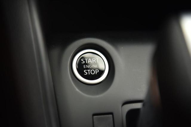 2025 Nissan Kicks Play Vehicle Photo in Ballwin, MO 63011