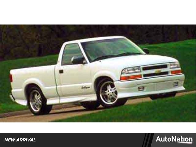 2000 Chevrolet S-10 Vehicle Photo in Margate, FL 33063