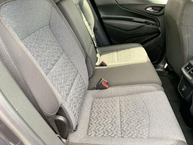 2023 Chevrolet Equinox Vehicle Photo in MOON TOWNSHIP, PA 15108-2571