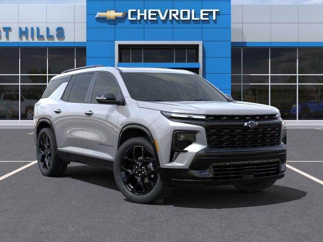 2025 Chevrolet Traverse Vehicle Photo in Roslyn, NY 11576
