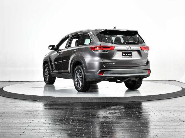 2019 Toyota Highlander Vehicle Photo in DALLAS, TX 75235