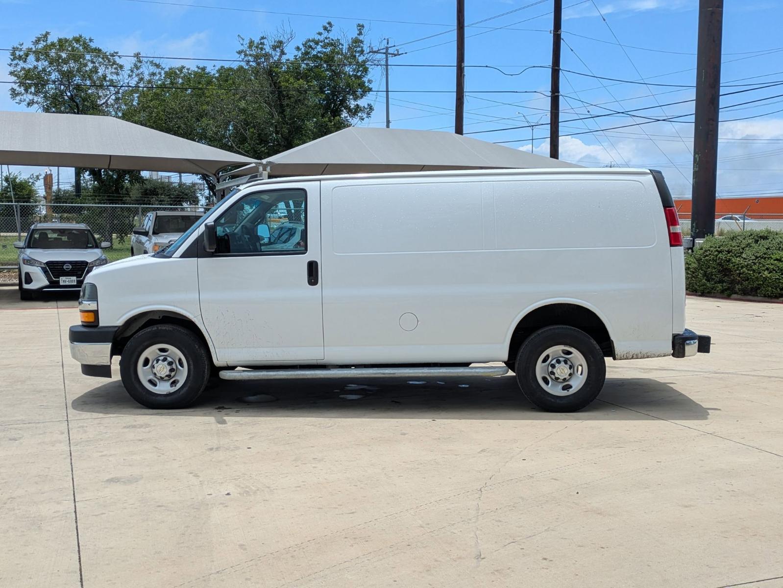 2023 Chevrolet Express Cargo 2500 Vehicle Photo in SELMA, TX 78154-1460