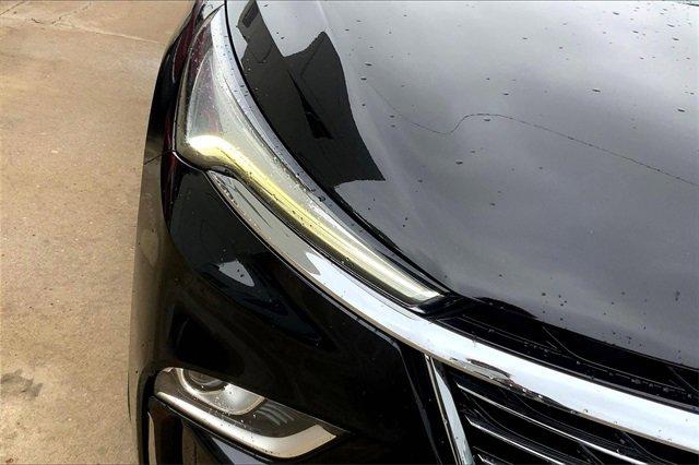 2022 Buick Enclave Vehicle Photo in TOPEKA, KS 66609-0000