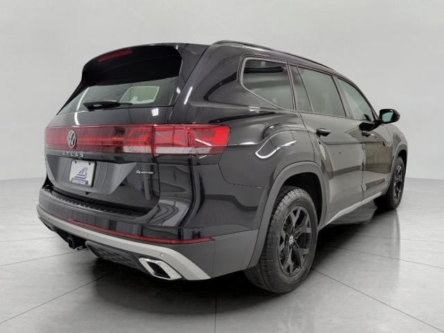 2024 Volkswagen Atlas Vehicle Photo in APPLETON, WI 54914-4656