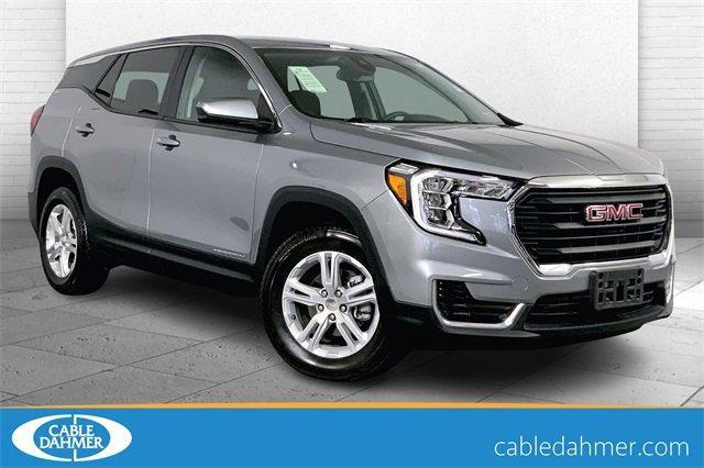 2024 GMC Terrain Vehicle Photo in KANSAS CITY, MO 64114-4502