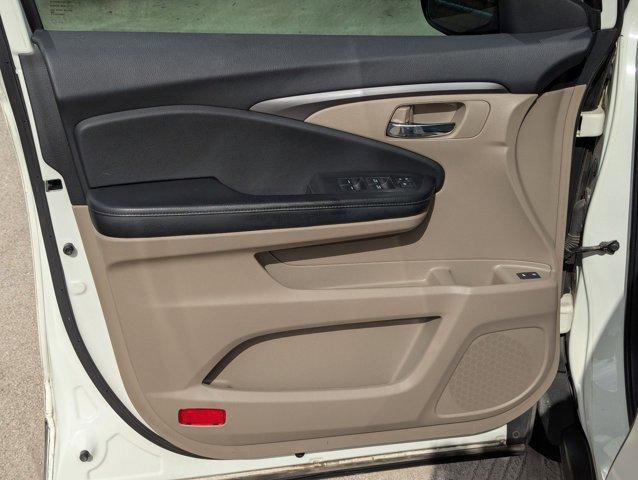 2016 Honda Pilot Vehicle Photo in San Antonio, TX 78230