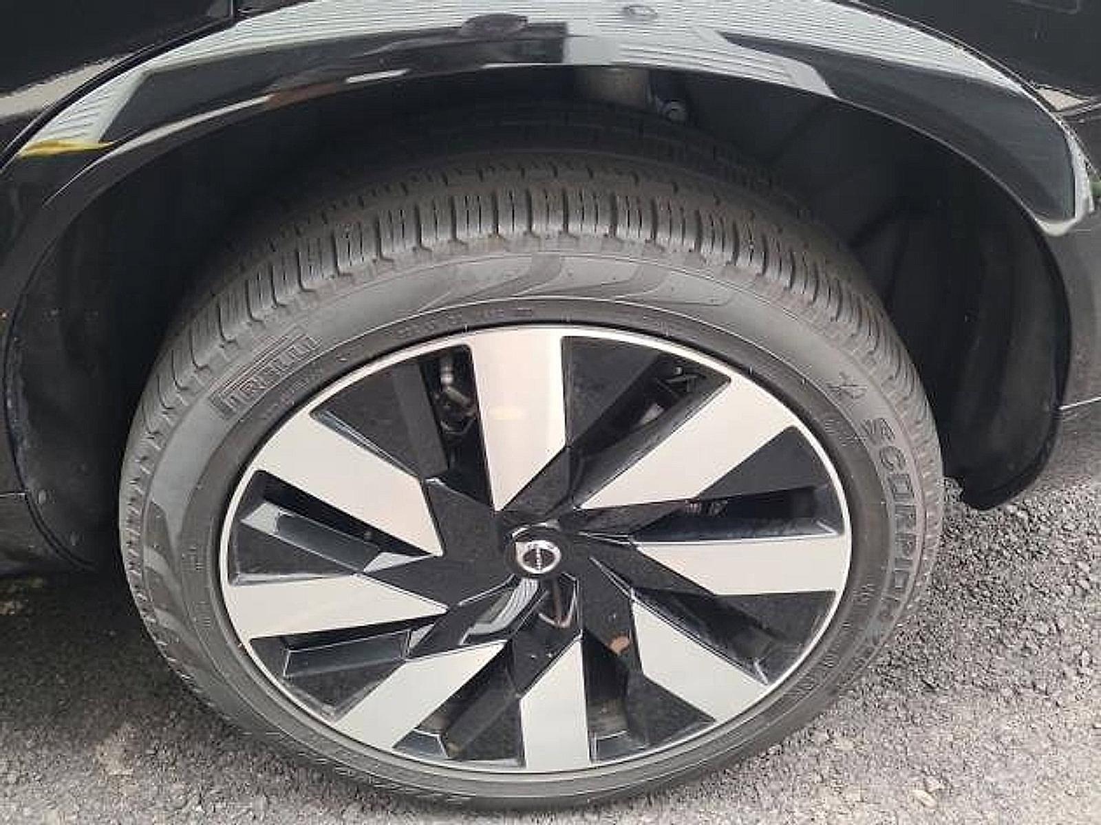 2024 Volvo XC90 Recharge Plug-In Hybrid Vehicle Photo in Trevose, PA 19053