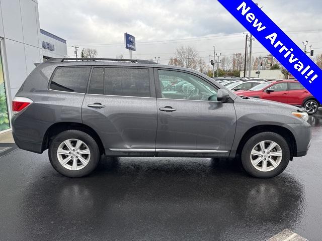 2012 Toyota Highlander Vehicle Photo in Puyallup, WA 98371