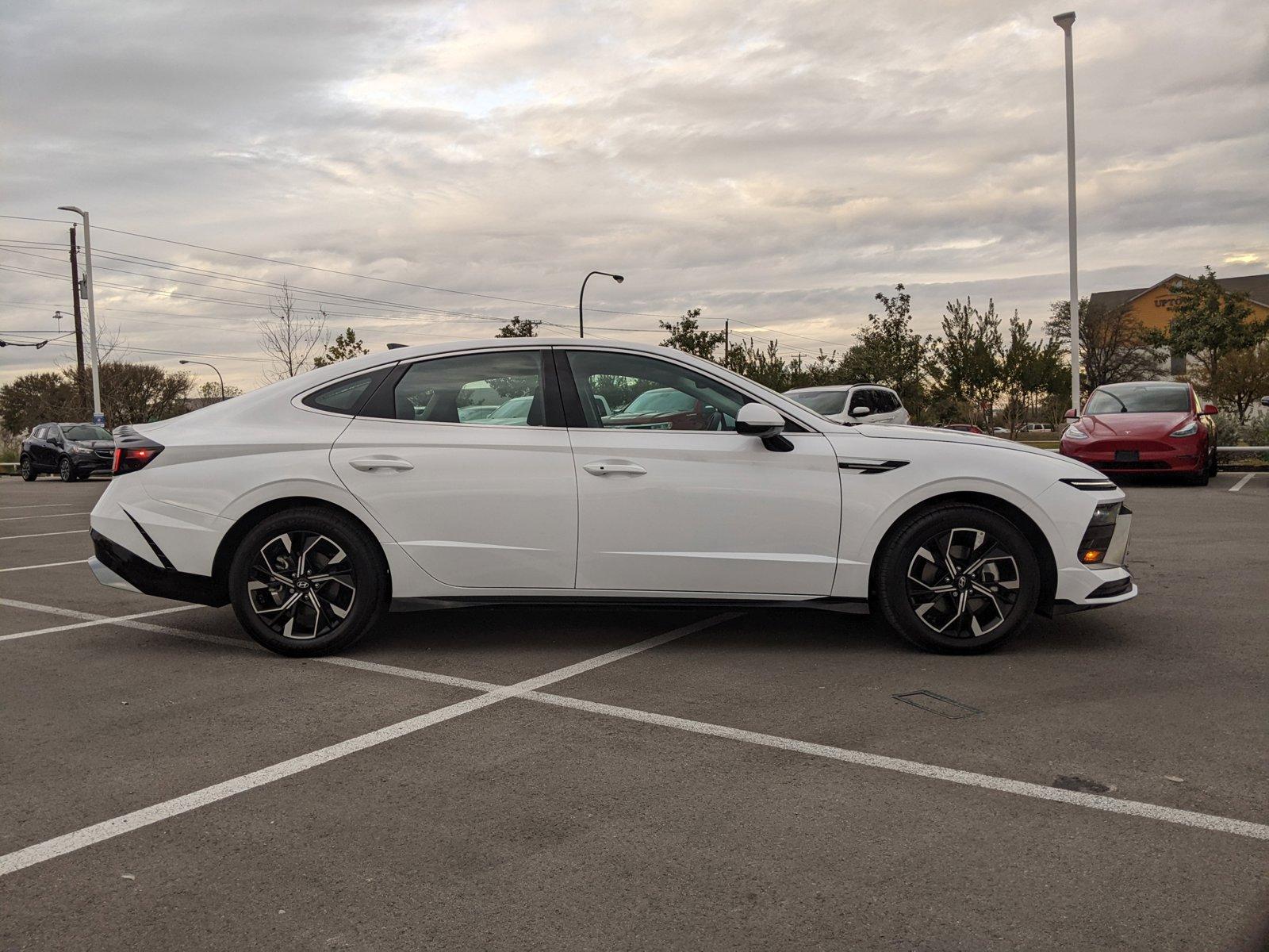 2024 Hyundai SONATA Vehicle Photo in Austin, TX 78728