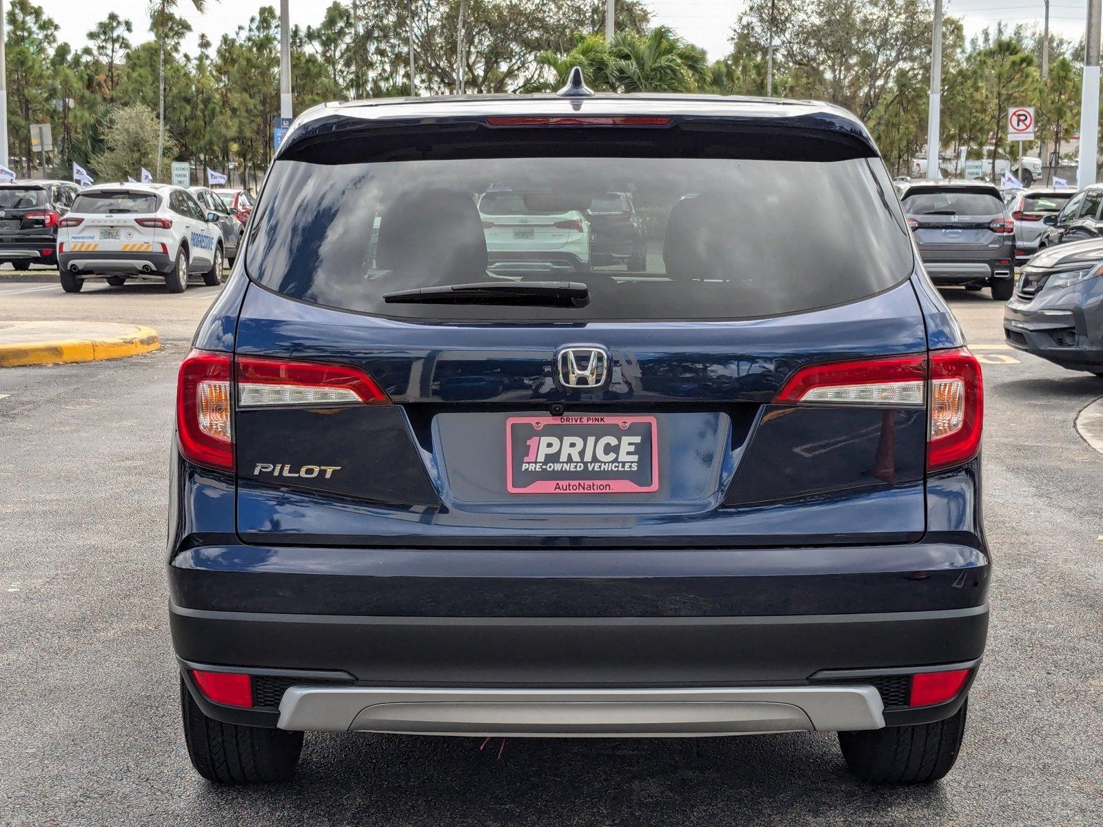 2022 Honda Pilot Vehicle Photo in Miami, FL 33015