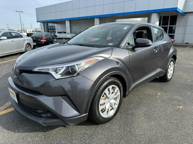 2019 Toyota C-HR Vehicle Photo in COLUMBIA, MO 65203-3903