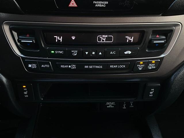 2017 Honda Pilot Vehicle Photo in Appleton, WI 54913