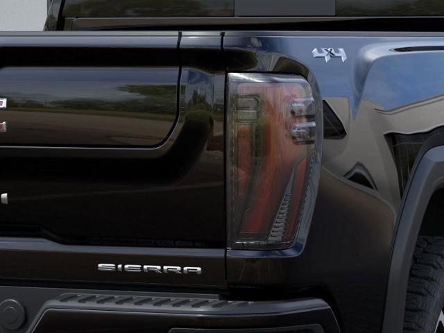 2025 GMC Sierra 2500 HD Vehicle Photo in LEOMINSTER, MA 01453-2952