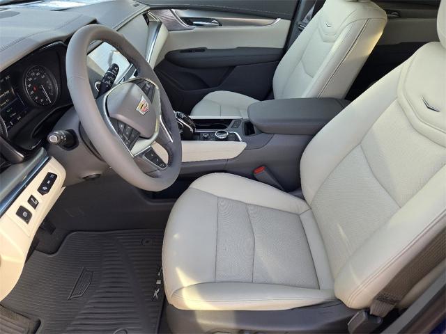 2025 Cadillac XT5 Vehicle Photo in Oklahoma City, OK 73114