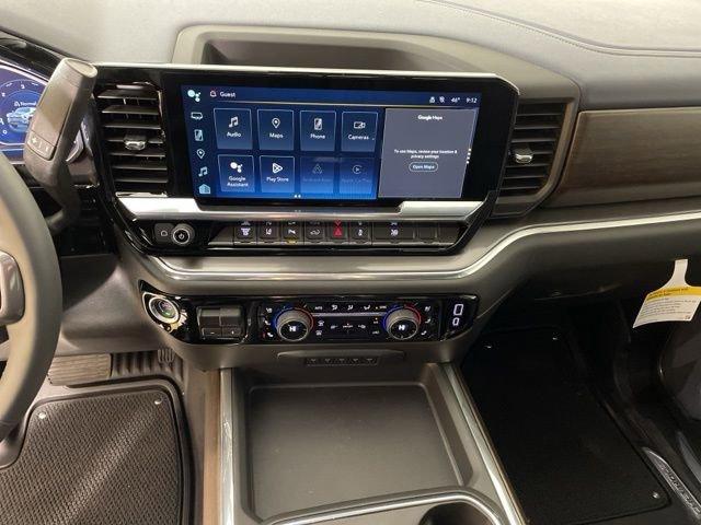 2025 Chevrolet Silverado 3500 HD Vehicle Photo in PHOENIX, AZ 85014-3381